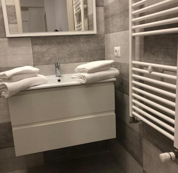 اتاق استاندارد, Carpe Diem