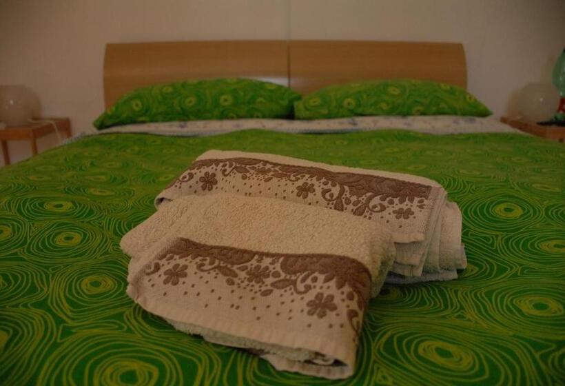 Апартаменты 3 Спальни, Fattoria Nonno Neno B&b