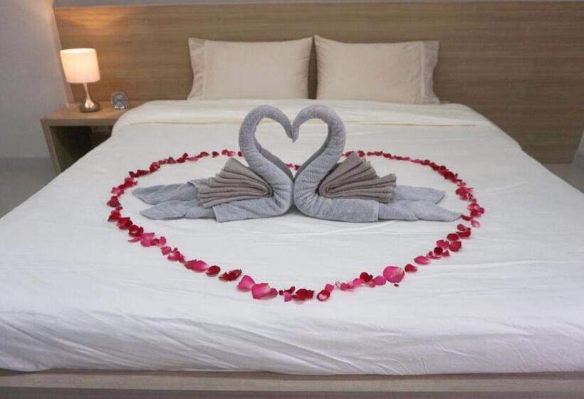 バルコニー付きスタンダードルーム, Jvaplace