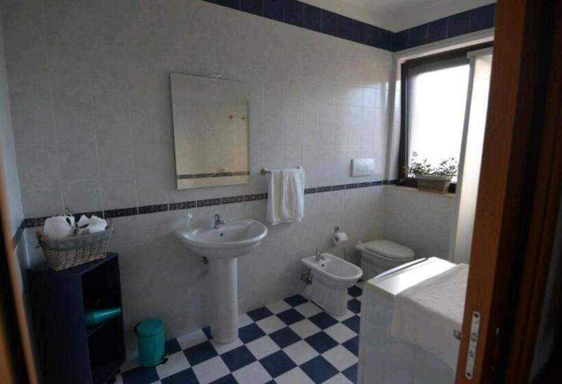 Family Suite, La Casa Di Mariagrazia Rooms Con Cucina Condivisa E Terrazza