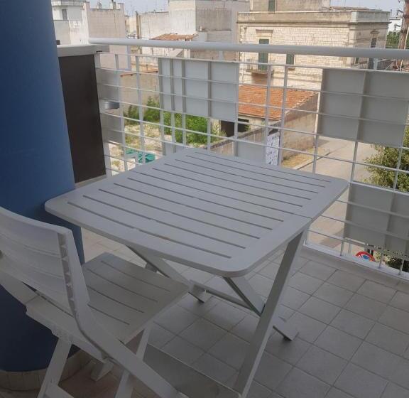 Номер Стандарт Совместная Ванная, La Casa Di Mariagrazia Rooms Con Cucina Condivisa E Terrazza
