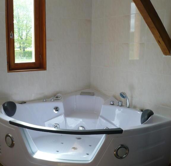 Люкс Deluxe Кровать Кинг, Périgord Curiosités