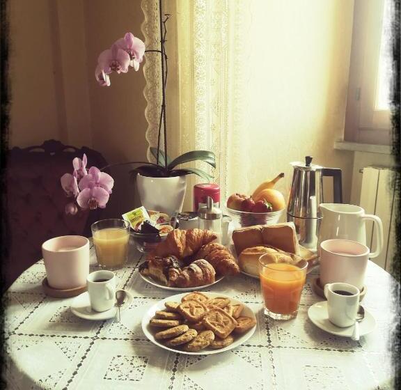 غرفة ديلوكس مطلّة علي البحر, Colle Dei Lauri