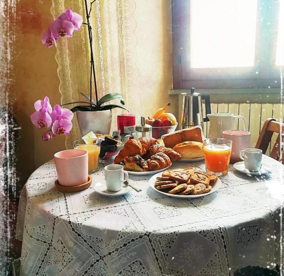 غرفة ديلوكس مطلّة علي البحر, Colle Dei Lauri