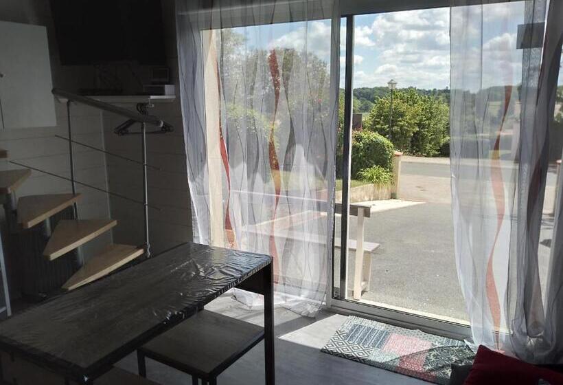 四人标准间, Un Petit Coin De Vendé