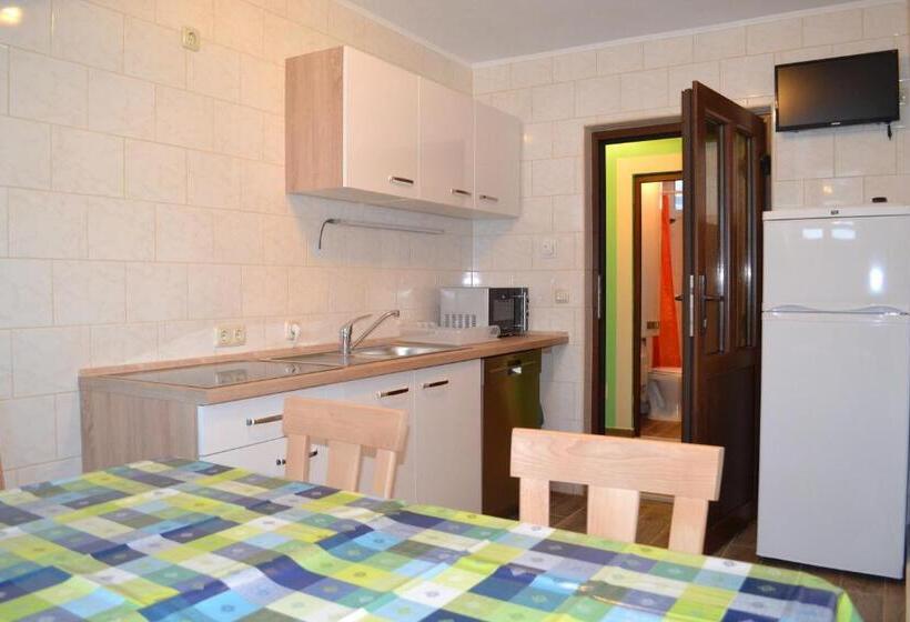 شقة 3 غرف, Apartment Holiday Lungötz