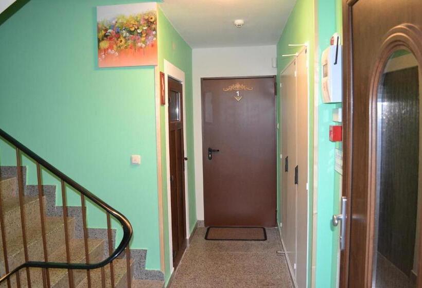 غرفة سوبيريور ثلاثية, Apartment Holiday Lungötz