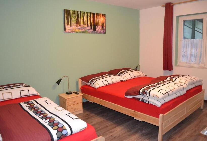 غرفة سوبيريور ثلاثية, Apartment Holiday Lungötz