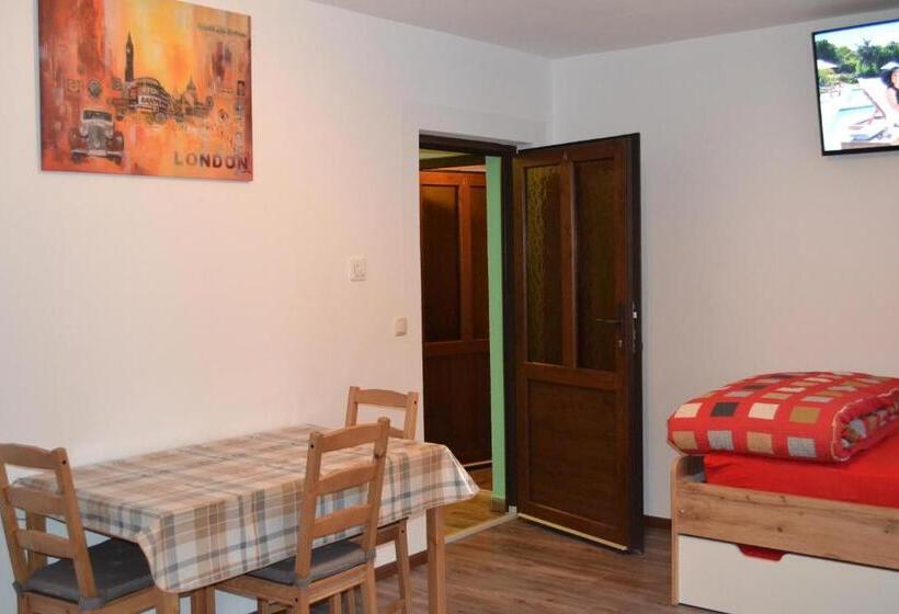 جناح 3 غرف نوم, Apartment Holiday Lungötz