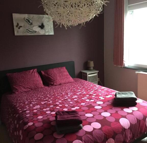 غرفة قياسية ثلاثية, Ferme De La Petite Fagne