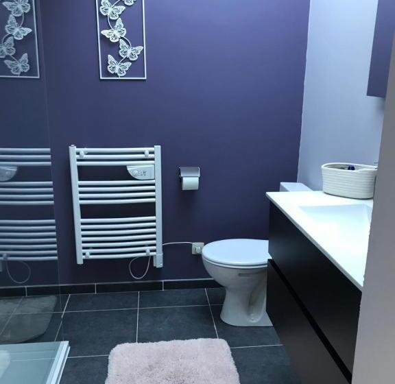 غرفة قياسية مع حمام خارجي, Ferme De La Petite Fagne