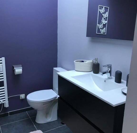 غرفة قياسية مع حمام خارجي, Ferme De La Petite Fagne