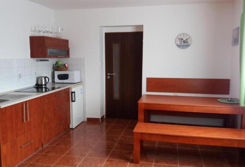 스위트, Penzion Burda