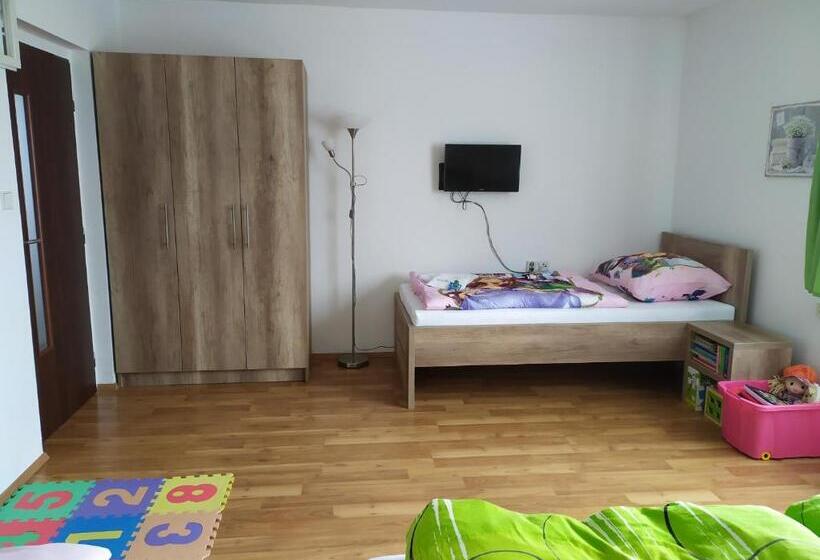 스위트, Penzion Burda