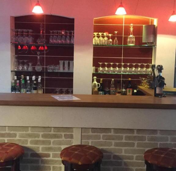 Семейный Номер, Domaine Du Clos Pallacien