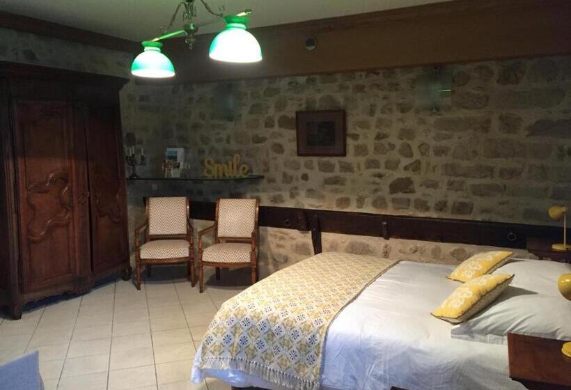 Четырехместный Номер Стандарт, La Ferme Des Ruelles
