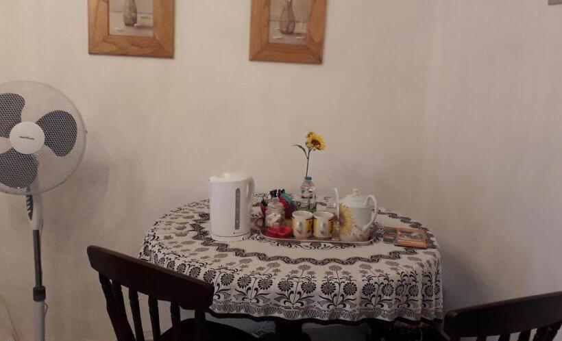 デラックスルーム, La Maison Des Fleurs