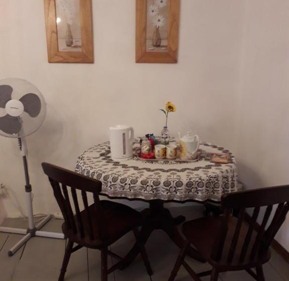 デラックスルーム, La Maison Des Fleurs