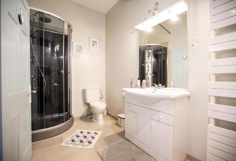 スタンダード４人部屋, La Maison Des Fleurs