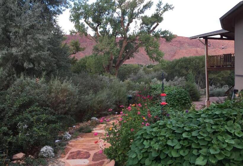 Deluxe Szoba, Red Moon Lodge