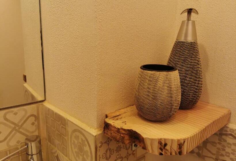 סוויטת ג'וניור עם מסג'ר מים, Trullo Suite