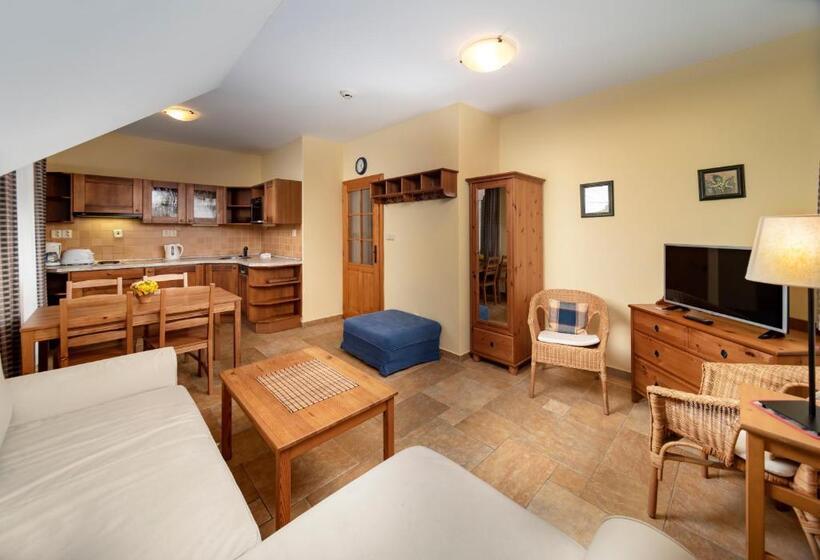 침실 2개 아파트, Pension Aspen