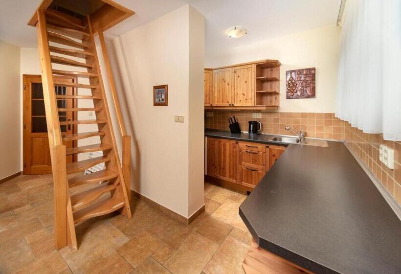 패밀리 스위트, Pension Aspen