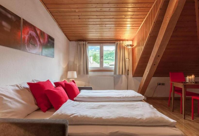 חדר משפחתי, Gasthof Hanni