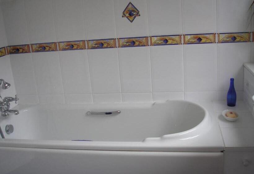 Номер Стандарт, Chart House Bed And Breakfast