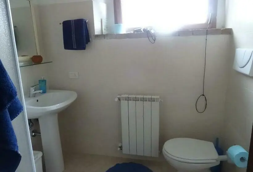 スタンダード4人部屋, Grannoce Bed And Breakfast