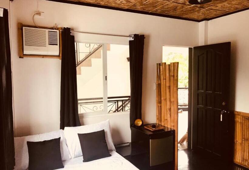 스탠다드 발코니 룸, Everyday Sunday Formerly Carl S Island Inn