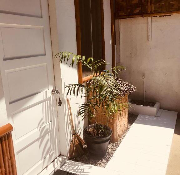 침실 2개 주택, Everyday Sunday Formerly Carl S Island Inn