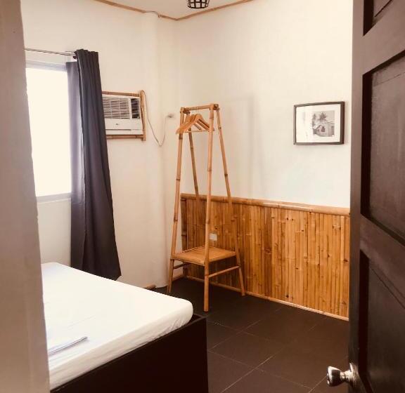 침실 2개 주택, Everyday Sunday Formerly Carl S Island Inn