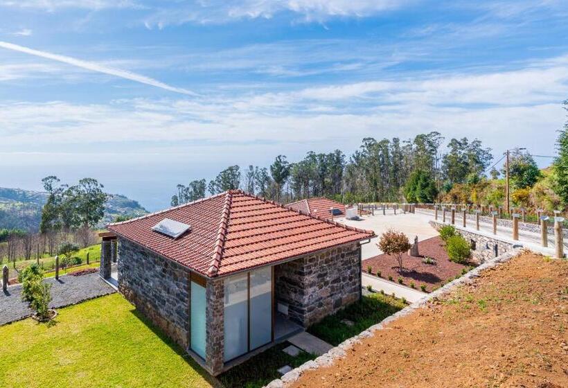 בקתת חדר, Rochão Village By Rent2u, Lda