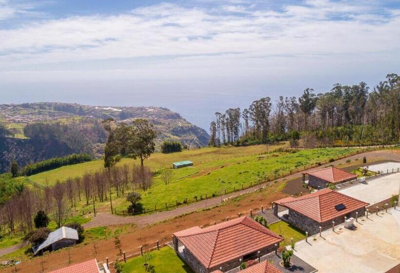 샬레, Rochão Village By Rent2u, Lda