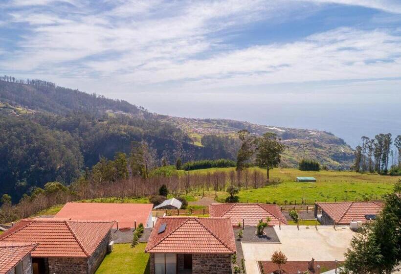 בקתת חדר, Rochão Village By Rent2u, Lda