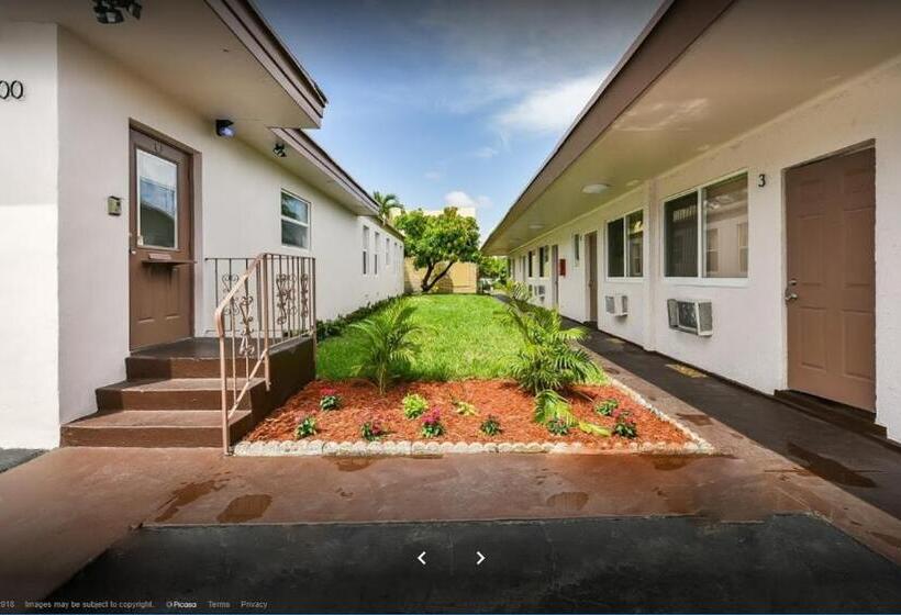 스위트, Super Budget Inn