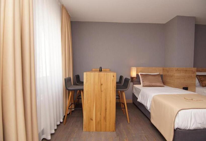 غرفة قياسية رباعية, Casa Constanza Hotel Garni