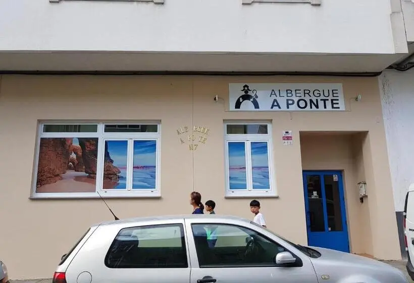 ルームシェアのワンベッド, Albergue A Ponte Ribadeo