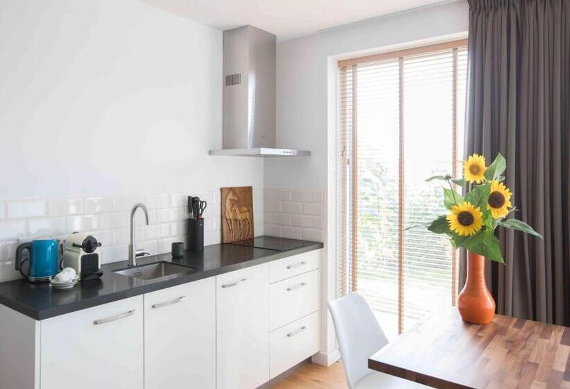Стандартный Номер Кровать Кинг, Amsterdam Area Residence Oosterwold