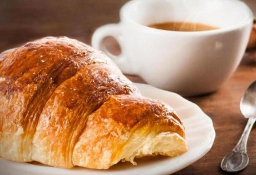 キングサイズベッドのデラックスルーム, La Cassa