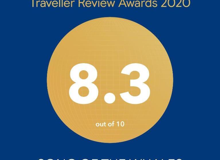 Номер Стандарт Вид на Море, Song Of The Whales