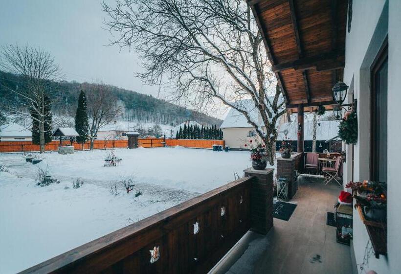 منزل غرفة نوم واحدة, Vén Diófa