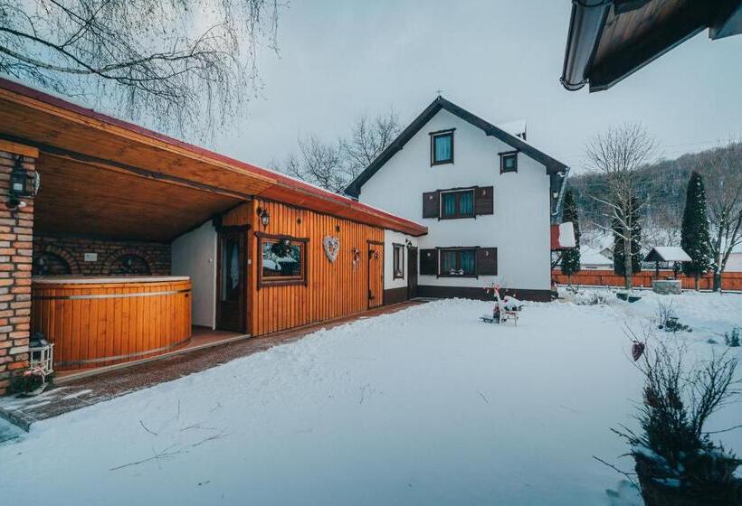 منزل غرفة نوم واحدة, Vén Diófa