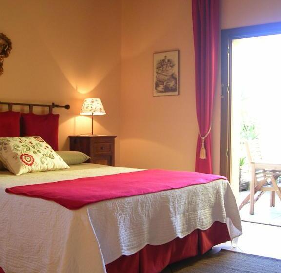 חדר סטנדרט לשלושה, Cappone B&b