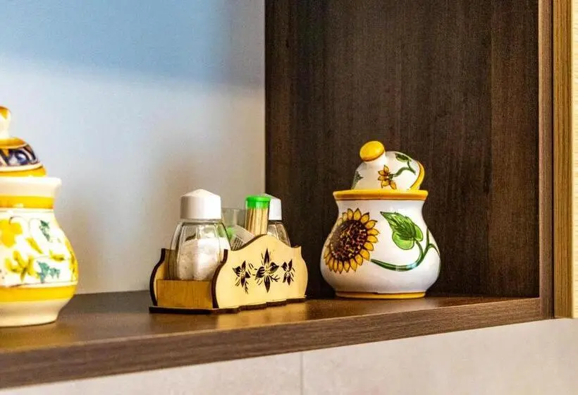 バルコニー付き１ベッドルームアパートメント, Casa Tofi Vendégház