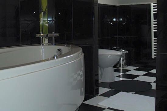 带2个卧室的套房, Restaurant Robinson