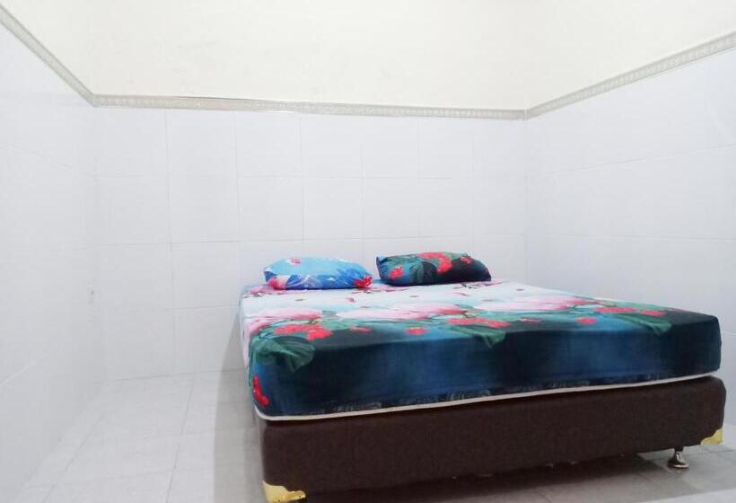 Chambre Economy, D Kost Ketintang