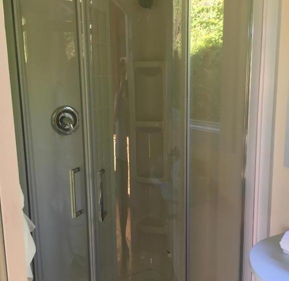 标准房带园景, Holualoa Bungalows