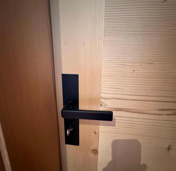 شاليه غرفة نوم واحدة, One Bedroom With Mountain And Garden View Ground Floor Of Chalet Solaria